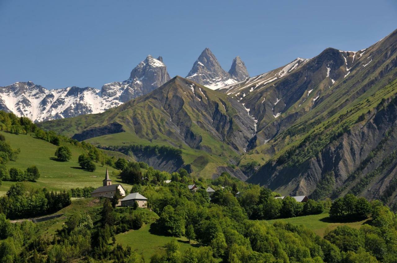 Gite Du Cafe Truchet Saint-Pancrace  Экстерьер фото
